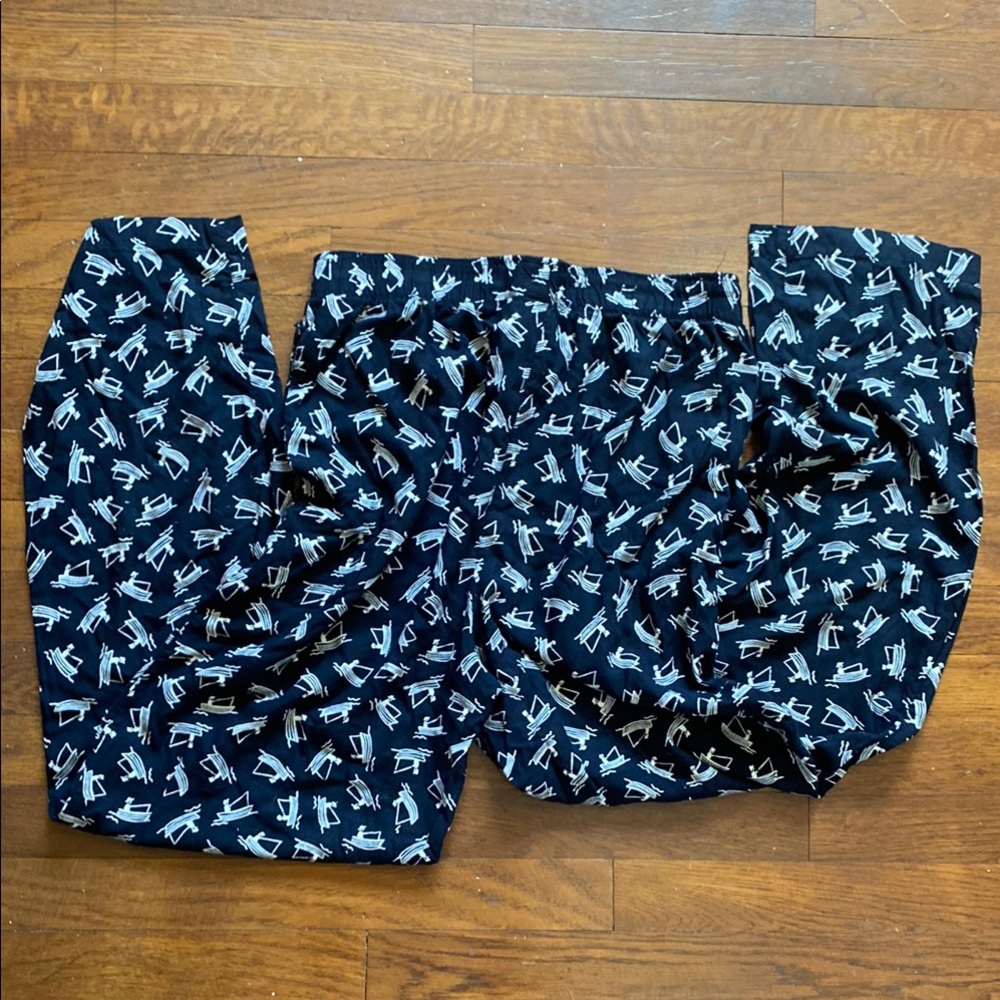 Navy Button-Up with White Abstract Design - Picture 10 of 16